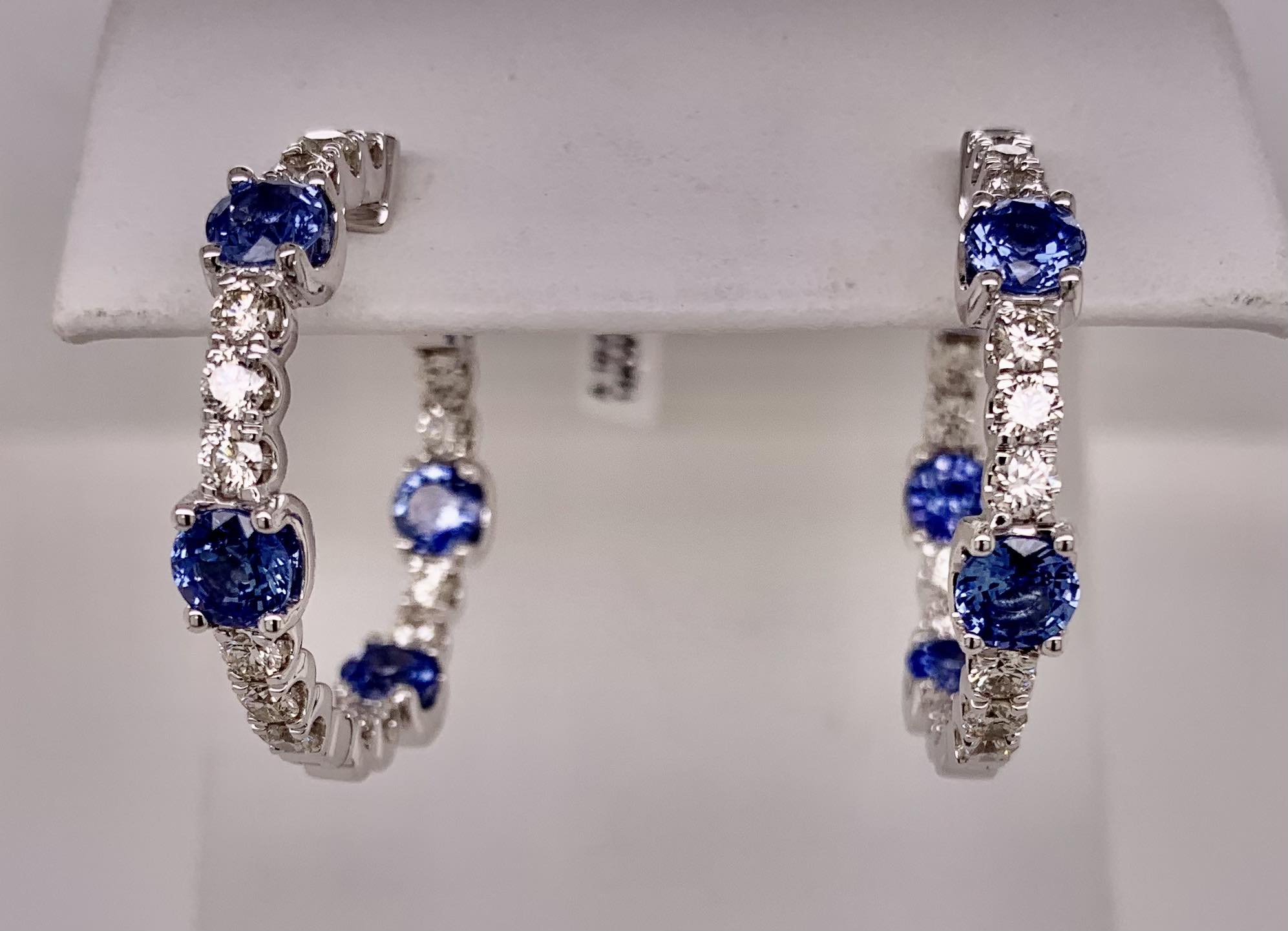 On sale 14KT SAPPHIRE & DIAMONDS EARRINGS