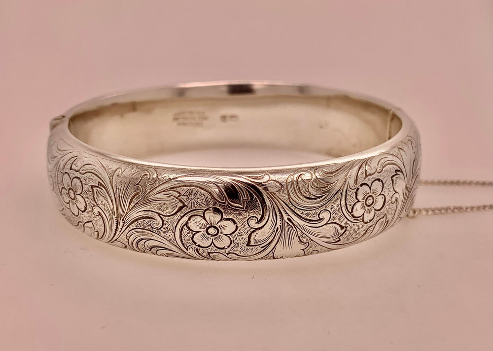 Vintage Estate Excalibur Sterling Silver Bangle Bracelet.