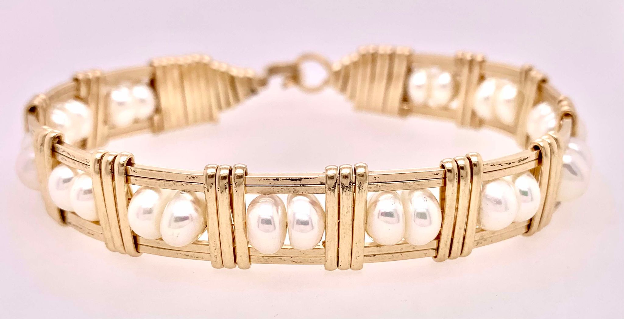 Gold-filled bangle bracelet