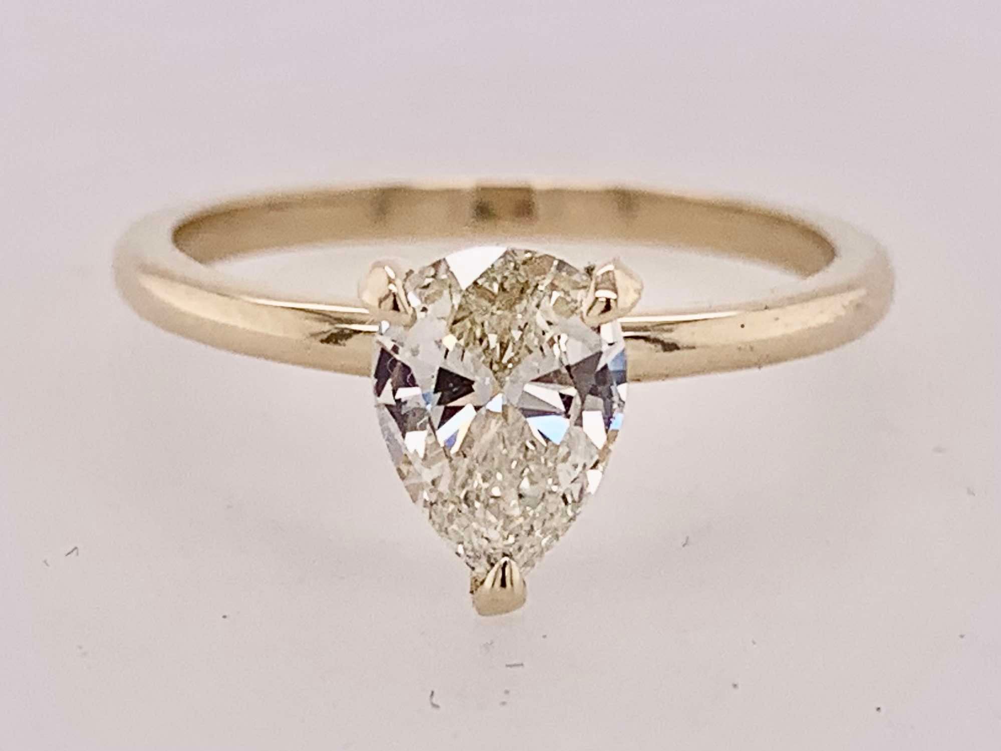 14K Pear Shape Diamond Engagement Ring