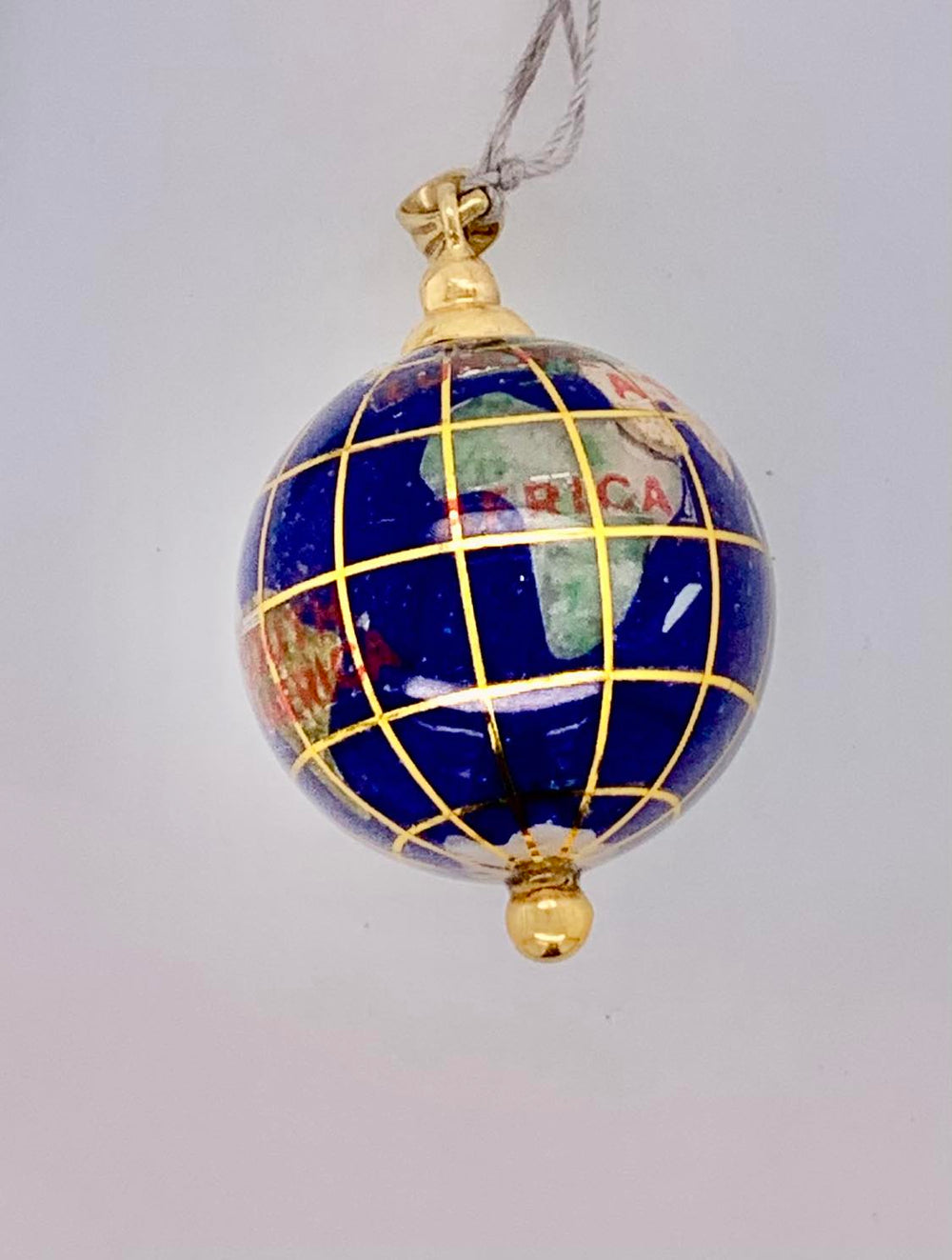 Estate 14K Globe Charm