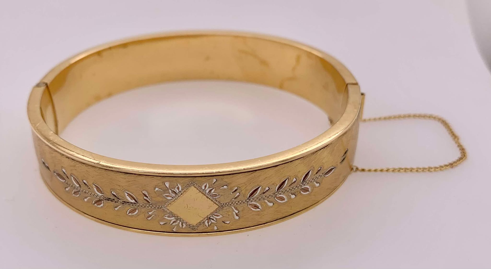 Vintage Estate Gold Filled Bangle