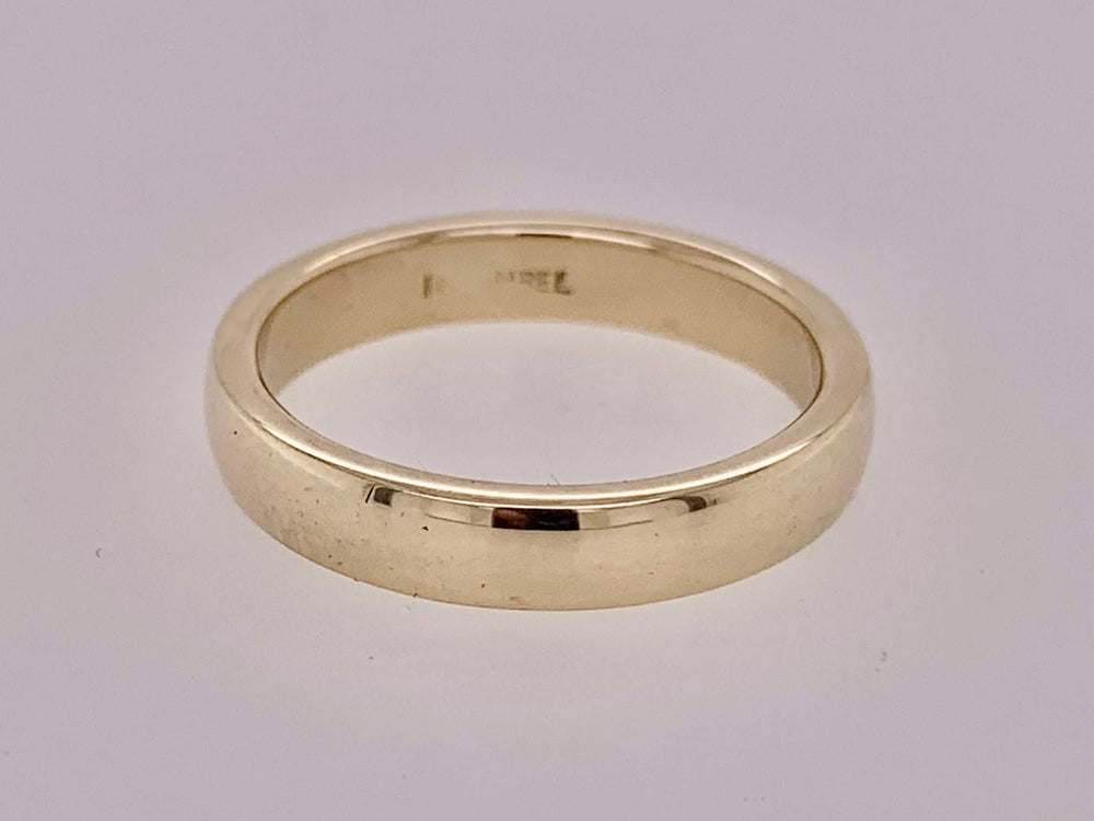 Estate 18K Yellow Gold Band