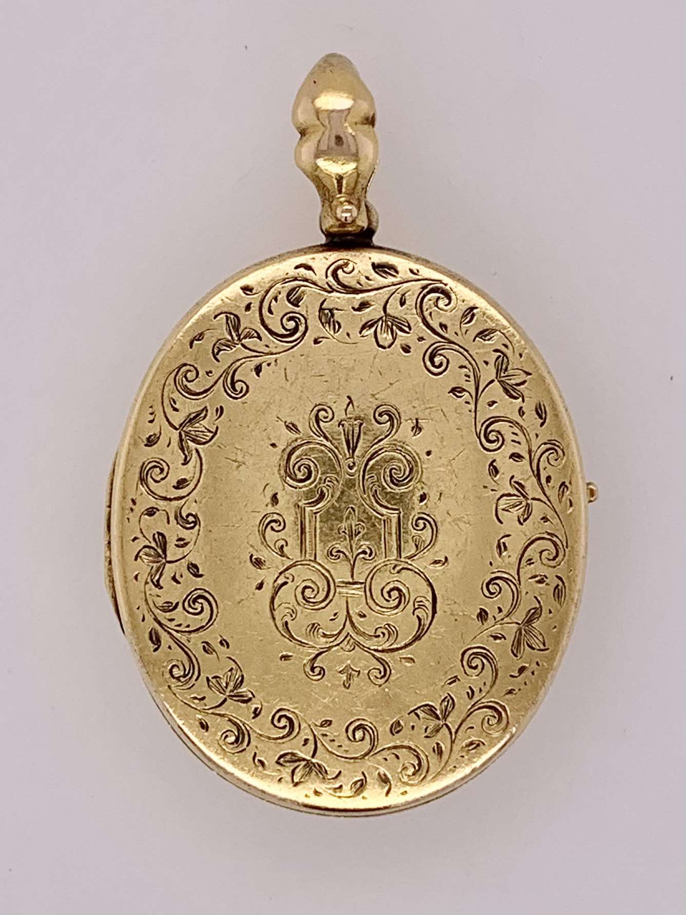 14K Estate Locket