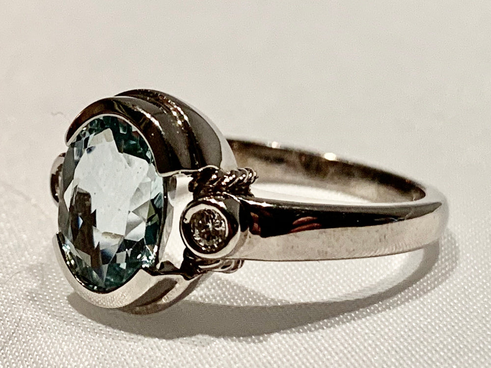 14K White Gold Aquamarine and Diamond Ring